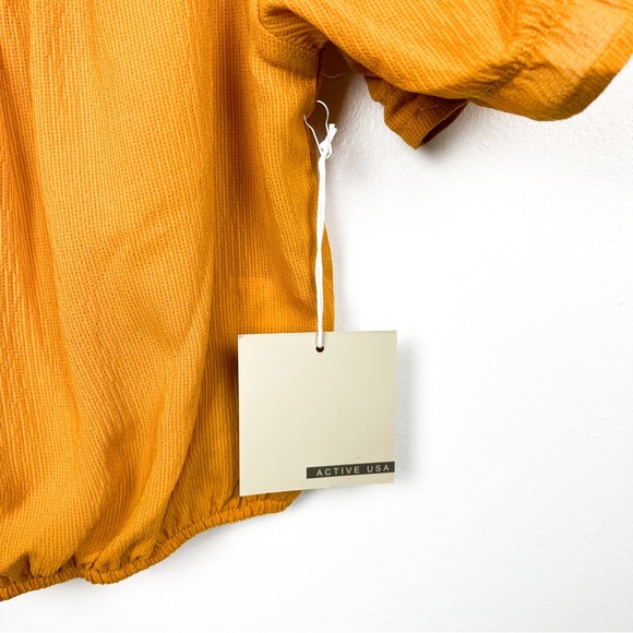 Active USA Mustard Yellow Short Puffed Sleeve Crop - Picture 3 of 8